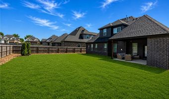 5910 SW Dryden Rd, Bentonville, AR 72713