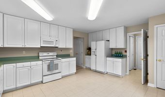 27 STONE PINE Ct, Baltimore, MD 21208