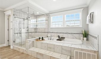 214 Stoneridge Ln, Adams Twp., PA 16046