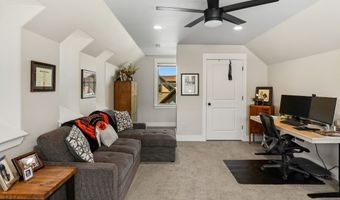 2452 Creekwood Dr, Bozeman, MT 59715