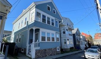 9 Ann St 2, Newport, RI 02840