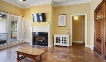 10151 Hillmont Ave, Baton Rouge, LA 70810