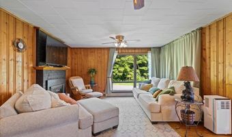 55 Waterman St, Barre, VT 05649