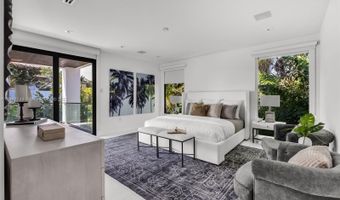 124 Park Dr, Bal Harbour, FL 33154