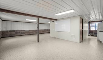90917 240th St, Austin, MN 55912