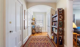 41 Walcott Ave, Jamestown, RI 02835