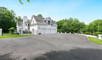 6801 CAPRI Pl, Bethesda, MD 20817