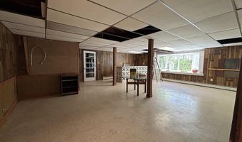 4 Noonan Ln, Albany, NY 12209