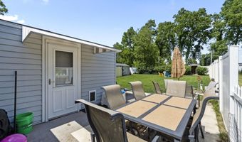 2320 W Orland Rd, Angola, IN 46703