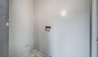 37 Country Place Ct, Alpharetta, GA 30005