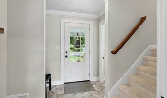 2458 RIVERBEND Rd, Allentown, PA 18103