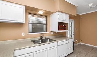 1430 Lila St, Baton Rouge, LA 70820