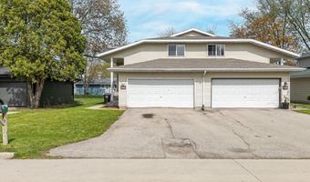 722 N HAWTHORNE Dr, Appleton, WI 54915
