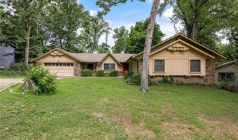 35 Fenchurch Dr, Bella Vista, AR 72715