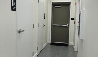 1110 SE 28th St, Bentonville, AR 72712