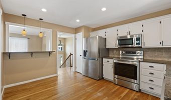 1345 WILLOW CREEK Pl, Alabaster, AL 35007