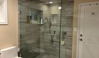 2660 GREENBRIAR Ln #B, Annapolis, MD 21401