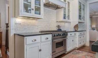16 Parkman St, Bluffton, SC 29910
