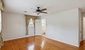 90 GREENVIEW Dr, Dover, DE 19901