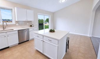 551 Knollwood St W, Annandale, MN 55302