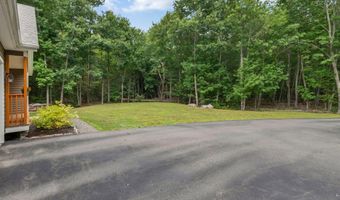 67 E West Ln, Belgrade, ME 04917