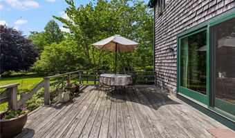 856 N Main Rd, Jamestown, RI 02835