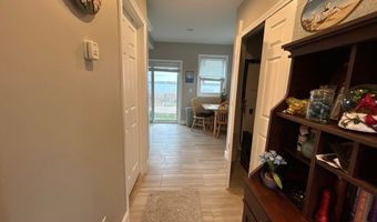 6 Arnold St, Jamestown, RI 02835