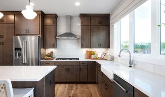 317 CALVERT Ave, Alexandria, VA 22301