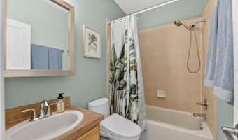 508 ISLEBAY Dr, Apollo Beach, FL 33572