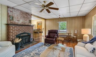 23208 Wild Cherry Ln, Abingdon, VA 24211