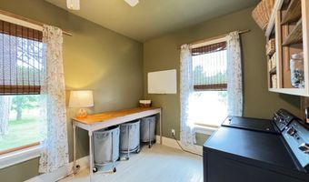 W10402 SUNSET RD, Antigo, WI 54428