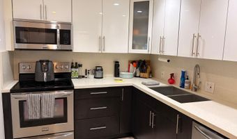 3625 N Country Club Dr 206, Aventura, FL 33180