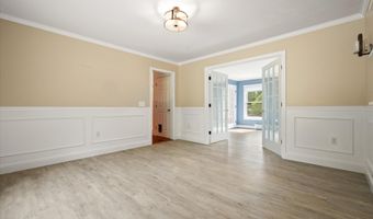 54 Trillium Trl, Bangor, ME 04401