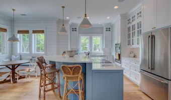801 Federal Rd, Bald Head Island, NC 28461