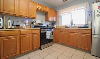 325 N Yorkshire, Austintown, OH 44515