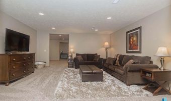 216 W Mountain Ash St, Brandon, SD 57005