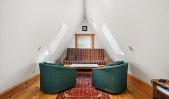 78 Youngs Mountain Rd, Bar Harbor, ME 04609