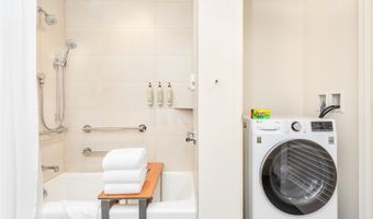 1390 Kapiolani Blvd 3002, Honolulu, HI 96814