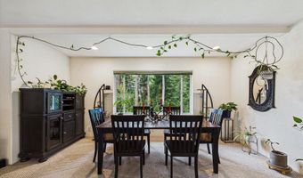 448 Tanglewood Rd, Arcata, CA 95521