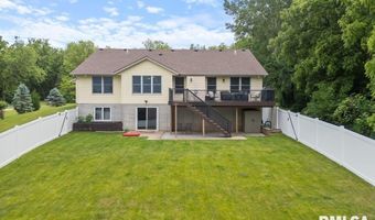 325 WOODLAND Dr, Andalusia, IL 61232