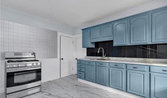 135 Illinois St 2, Central Falls, RI 02863