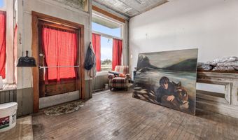 405 N Main St, Alma, WI 54610