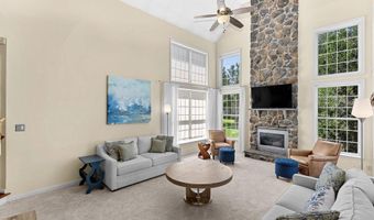 21493 CHICKACOAN Trl, Broadlands, VA 20148