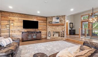 16200 Makah St NW, Andover, MN 55304
