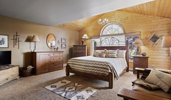 23 BROKEN BRIDGE Rd, Centennial, WY 82055
