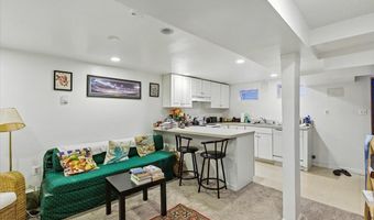 2816 27TH St NW, Washington, DC 20008