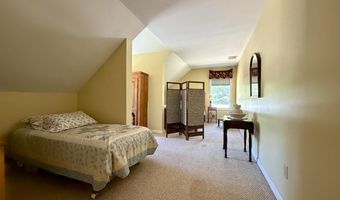 253 Intervale Rd, Canterbury, NH 03224