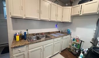 822 N 5TH St, Reading, PA 19601