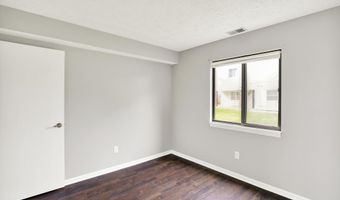8545 La Corrida Ct, Indianapolis, IN 46227