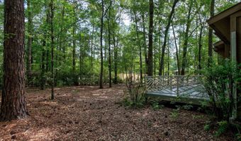 8 Cedar Pl, Camden, SC 29020